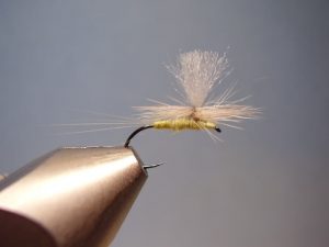 Parachute Sulphur Fly Pattern