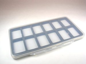 Ultra Thin Fly Box with Magnetic Compartments